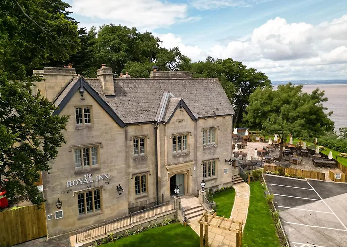 The Royal Inn By Chef & Brewer Collection