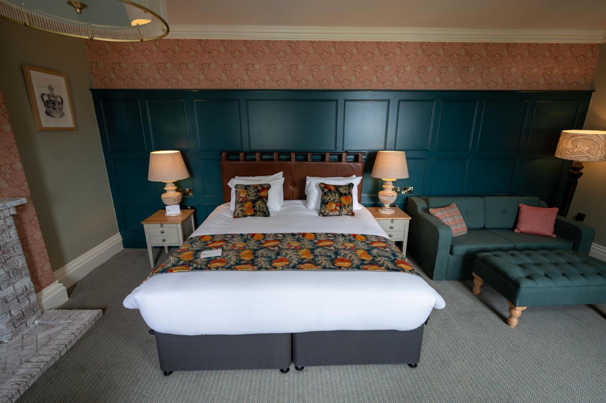 The Royal By Chef & Brewer Collection Hotel Portishead